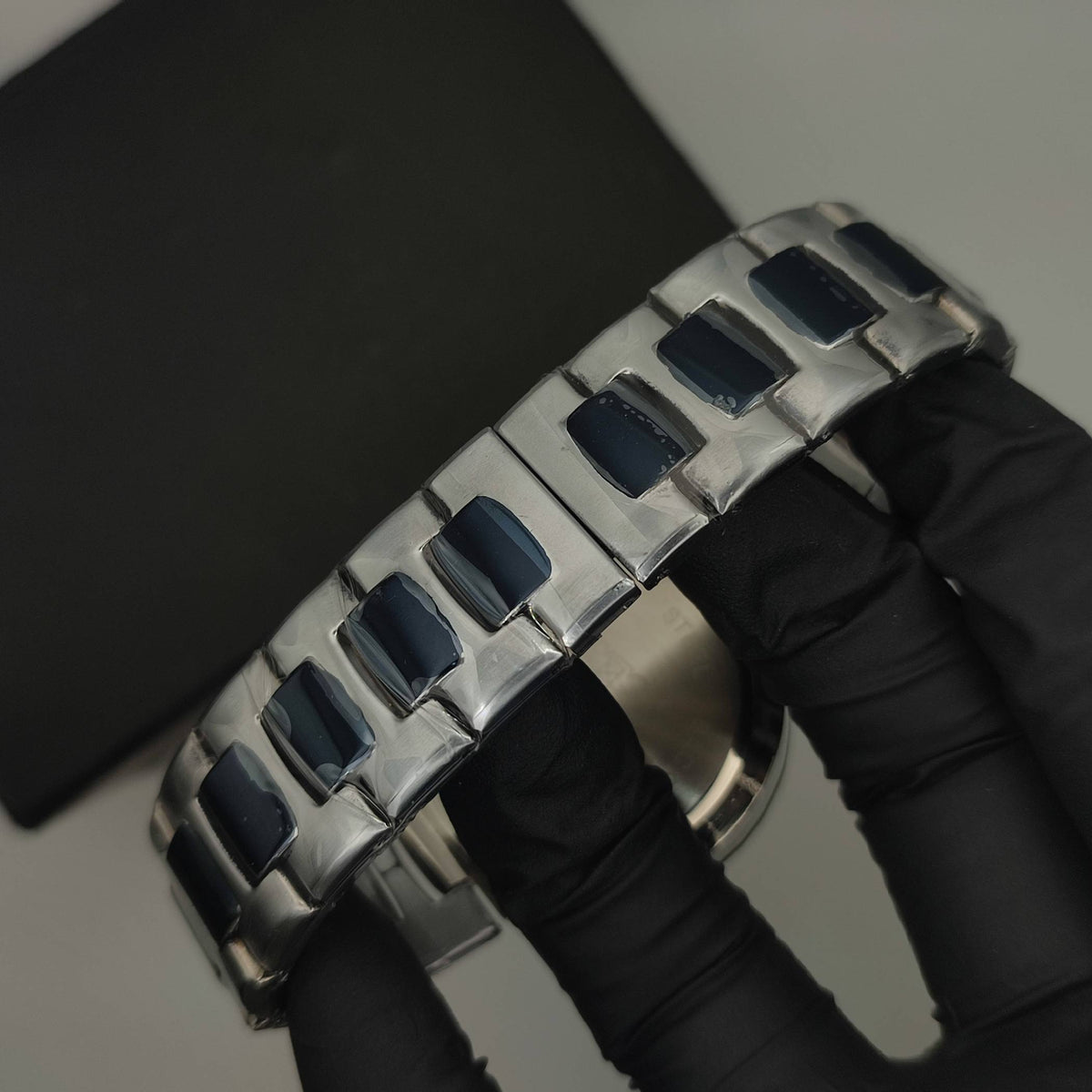 Master Grade Chronograph Watch – Men's Blue Quartz Wristwatch