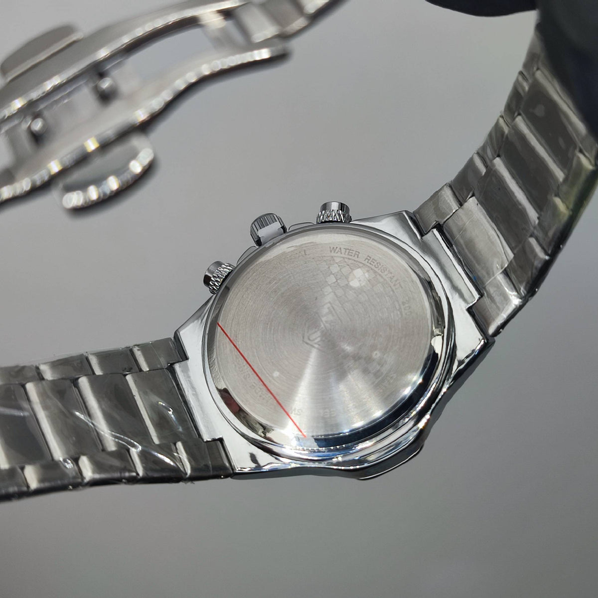 Men's Chronograph Watch – White | Business Casual Quartz Wristwatch with Date Display