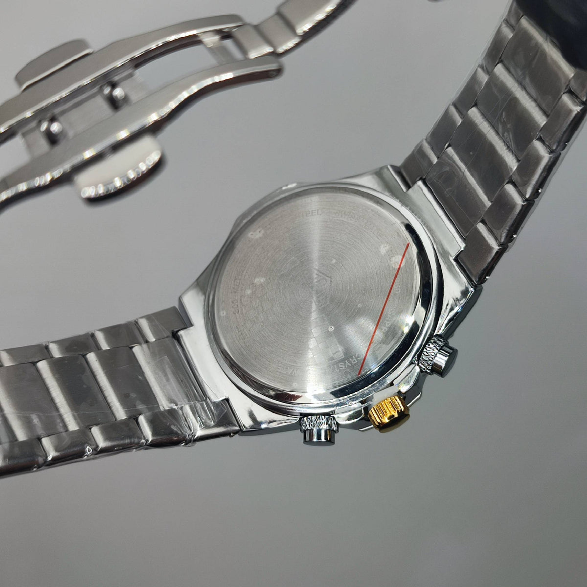 Men's Chronograph Watch – 2 Tone Silver Gold & Green | Business Casual Quartz Wristwatch with Date Display
